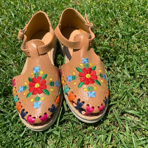 Mexican huaraches leather flowered - Picture 7 of 9